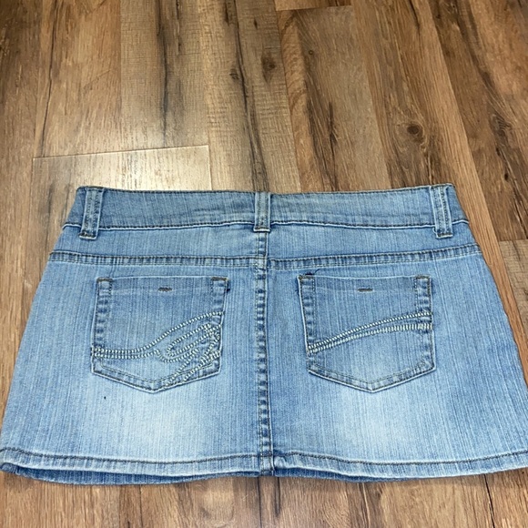 Garage Jean skirt - Picture 2 of 2
